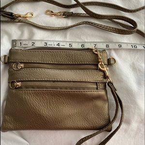 EUC Cross body bag/ wristlet Gold/bronze